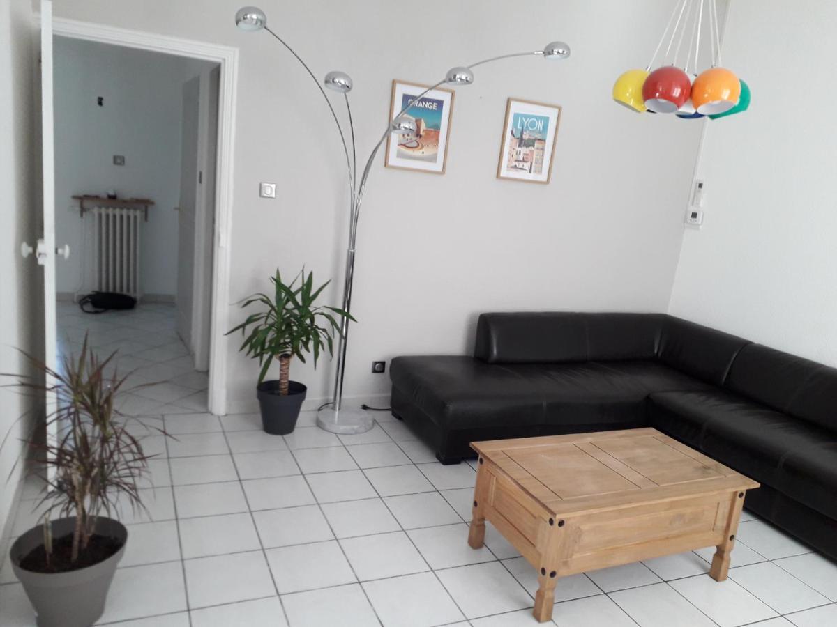 Appartement Spacieux Orange  Exteriör bild